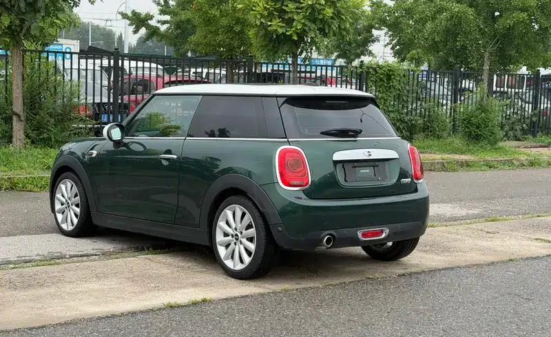 MINI 2017 1.5T COOPER Ice Blue Limited Edition — миниатюра 4