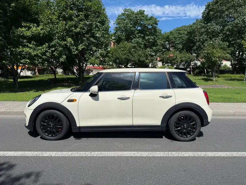 2018 MINI 1.5T ONE PLUS 5-Door — миниатюра 4