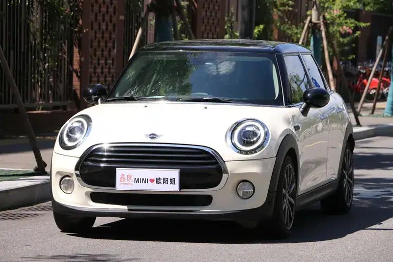 2018 MINI 1.5T COOPER Artist 5-Door Edition — миниатюра 1