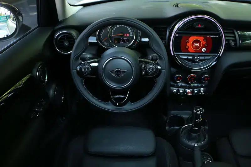 2018 MINI 1.5T COOPER Artist 5-Door Edition — миниатюра 19