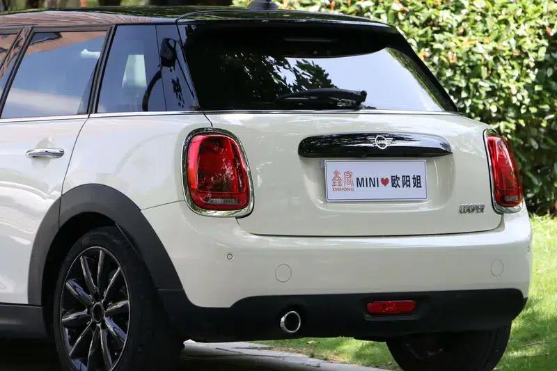 2018 MINI 1.5T COOPER Artist 5-Door Edition — миниатюра 9