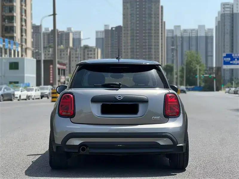 2023 MINI 1.5T ONE — миниатюра 5