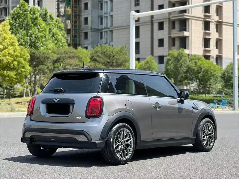 2023 MINI 1.5T ONE — миниатюра 6
