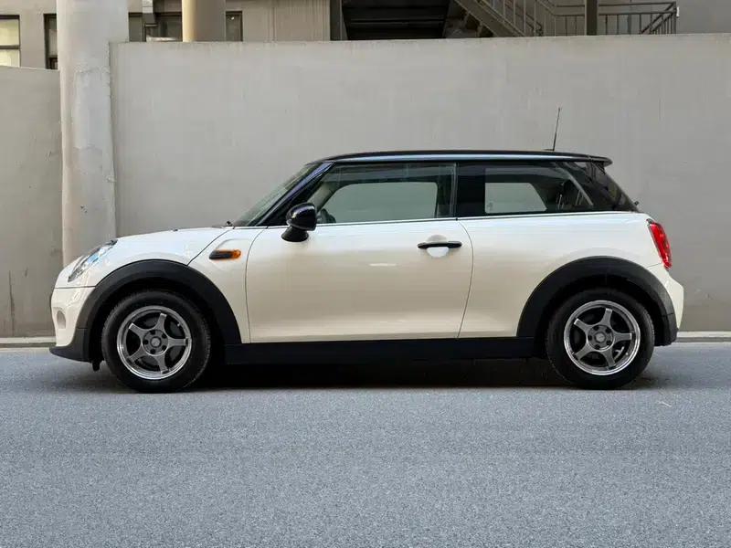 2014 MINI 1.2T ONE — миниатюра 3