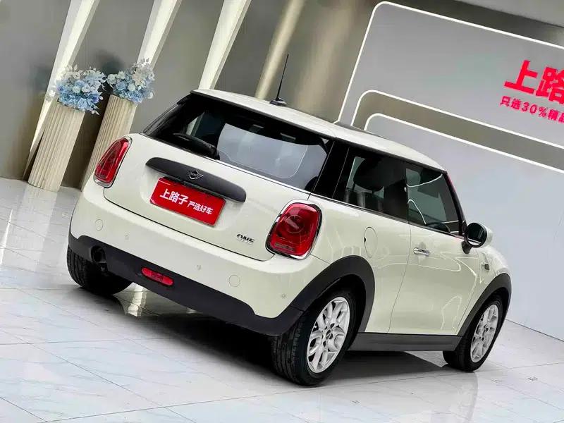 2019 MINI 1.5T ONE — миниатюра 6