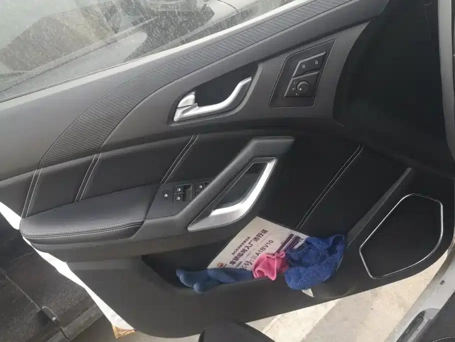 Yusheng S350 2016 2.0T Automatic 4WD Gasoline Luxury Sunroof Edition 5-Seater — миниатюра 6
