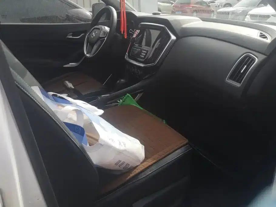 Yusheng S350 2016 2.0T Automatic 4WD Gasoline Luxury Sunroof Edition 5-Seater — миниатюра 7