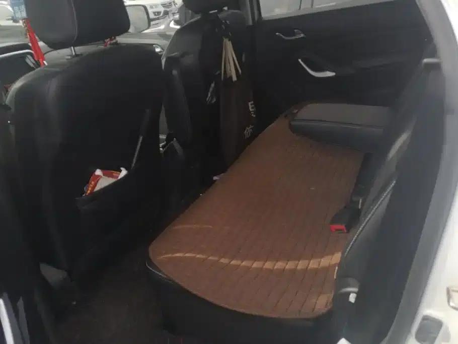 Yusheng S350 2016 2.0T Automatic 4WD Gasoline Luxury Sunroof Edition 5-Seater — миниатюра 10