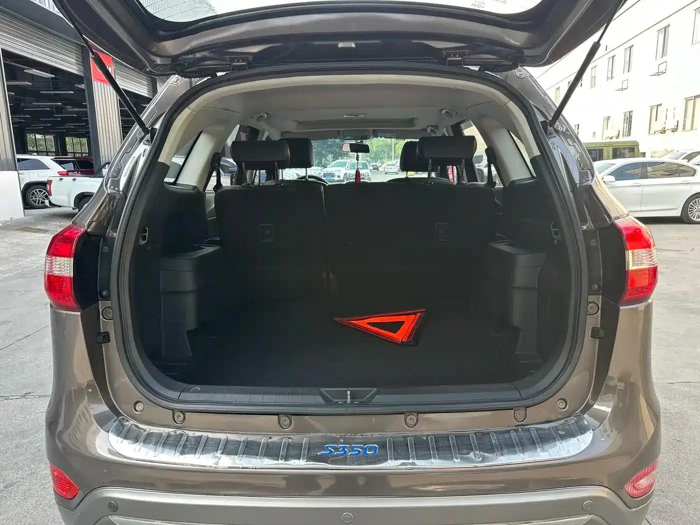 Yusheng S350 2013 2.4T Automatic 2WD Diesel Super Luxury 5-Seater — миниатюра 12