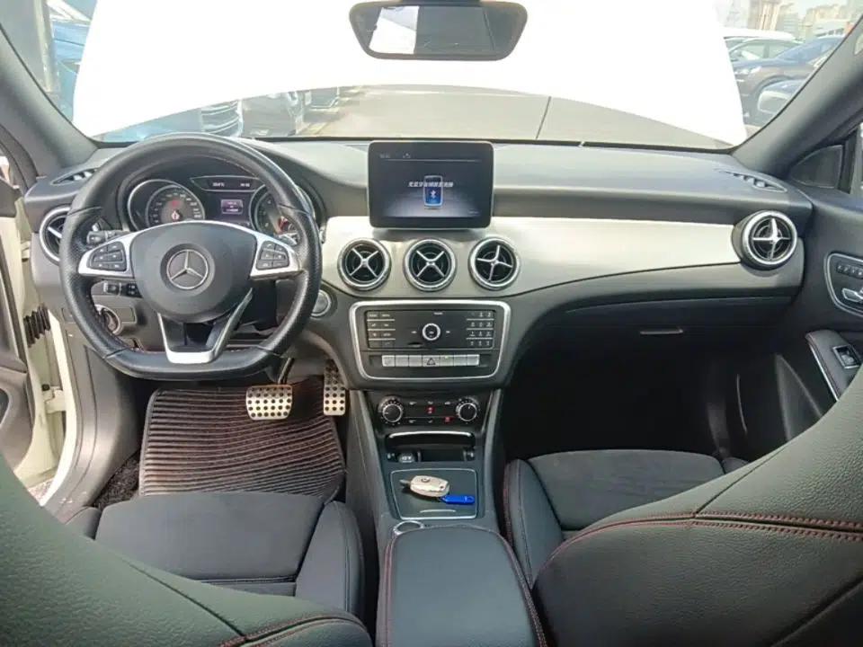 Mercedes-Benz CLA 2018 CLA 220 4MATIC — миниатюра 12