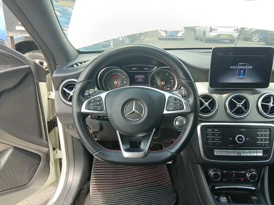 Mercedes-Benz CLA 2018 CLA 220 4MATIC — миниатюра 13