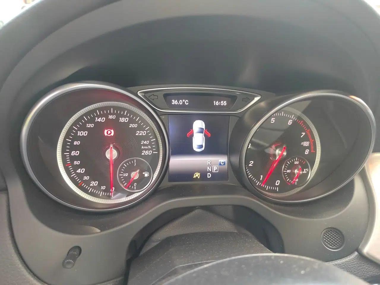 Mercedes-Benz CLA 2017 CLA 220 4MATIC — миниатюра 11