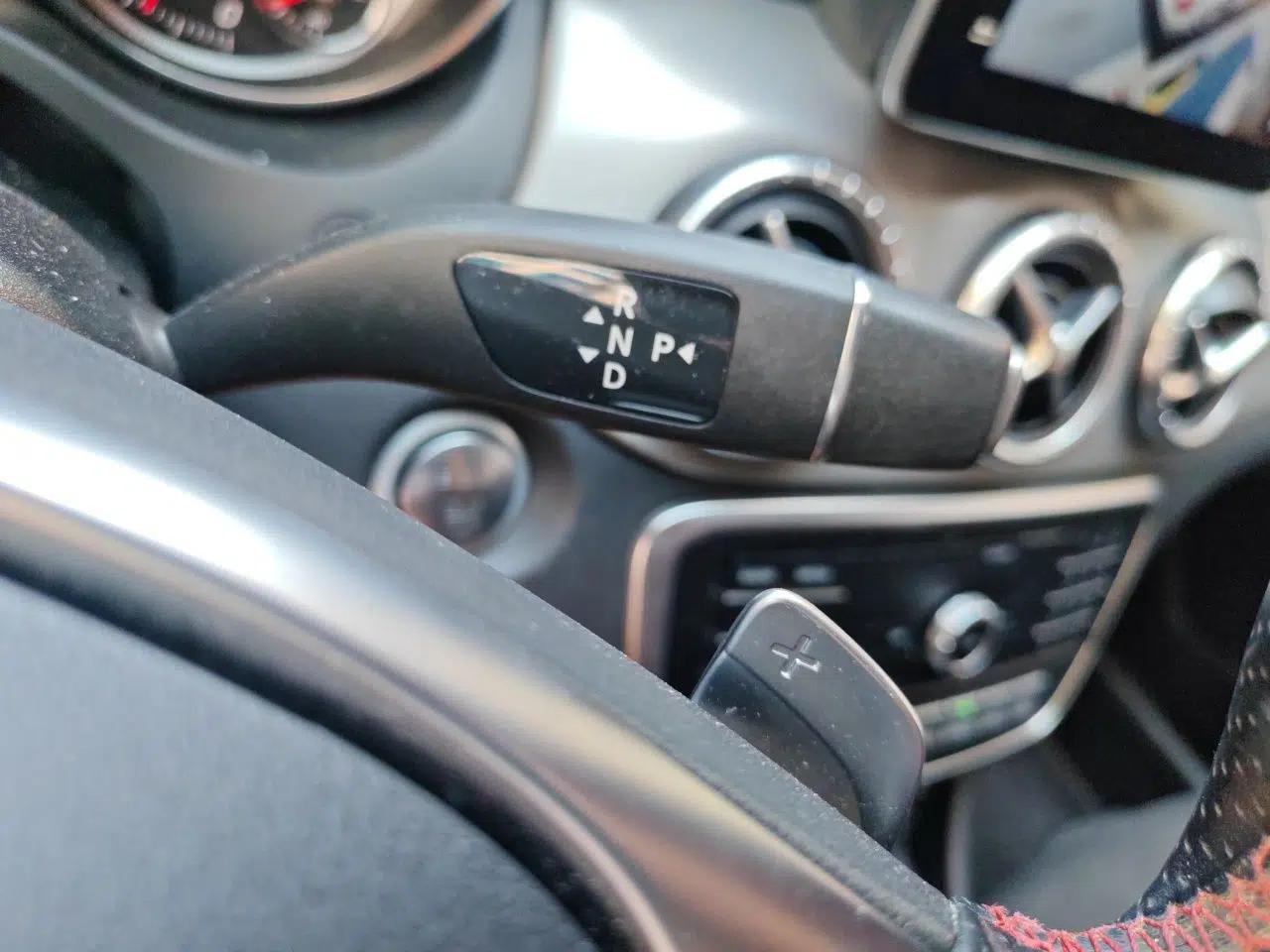 Mercedes-Benz CLA 2018 CLA 220 4MATIC — миниатюра 14