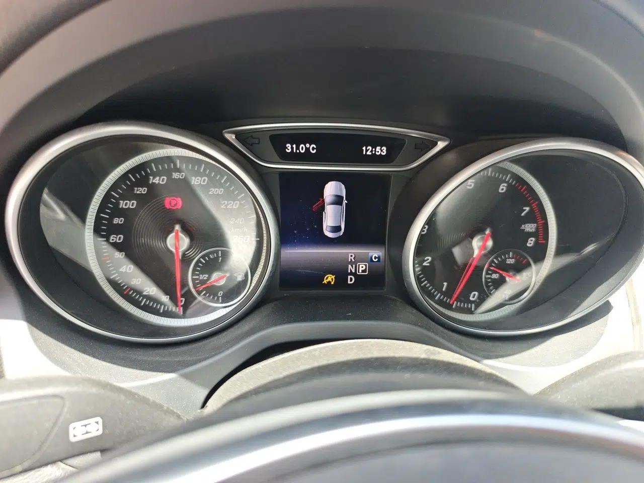 Mercedes-Benz CLA 2016 CLA 220 4MATIC — миниатюра 11