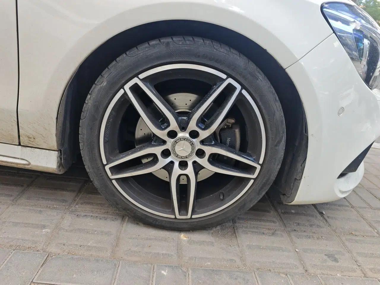 Mercedes-Benz CLA 2016 CLA 220 4MATIC — миниатюра 8