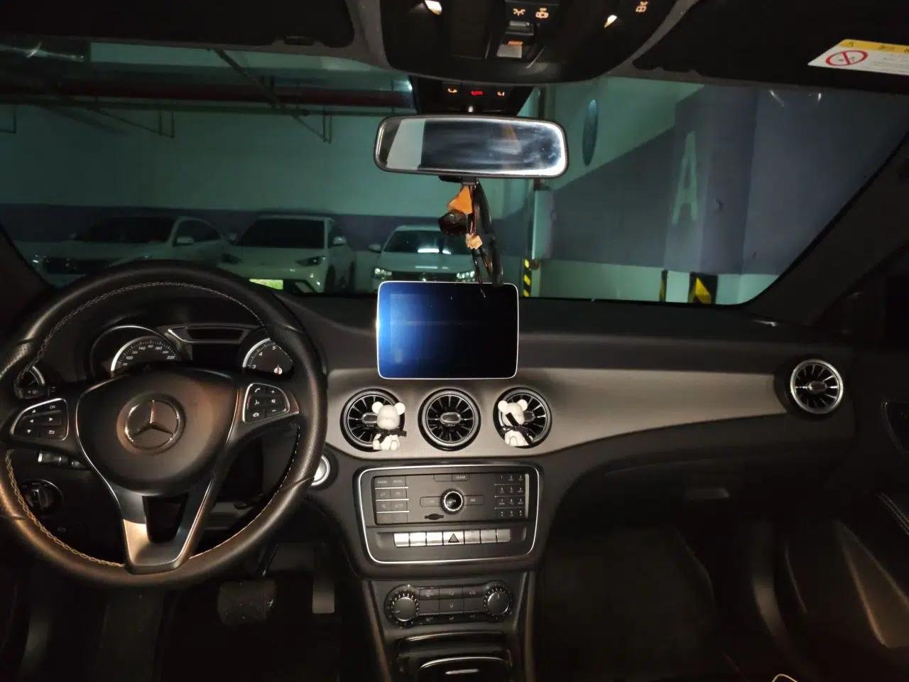 Mercedes-Benz CLA 2018 CLA 200 Style Edition — миниатюра 18