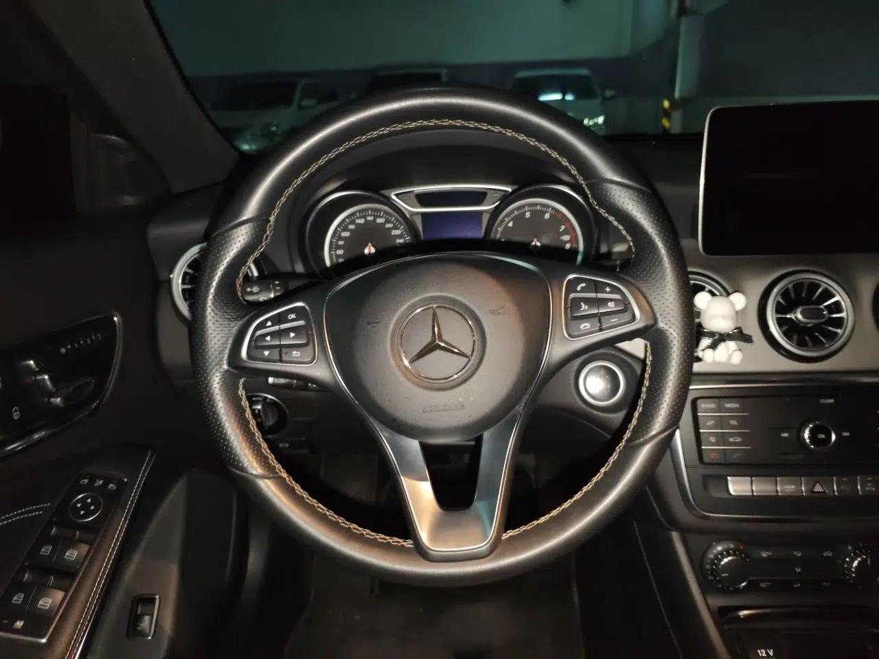 Mercedes-Benz CLA 2018 CLA 200 Style Edition — миниатюра 10