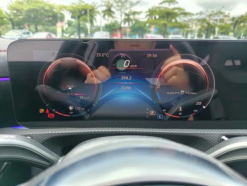 Mercedes-Benz CLA 2021 CLA 200 Shooting Brake — миниатюра 37