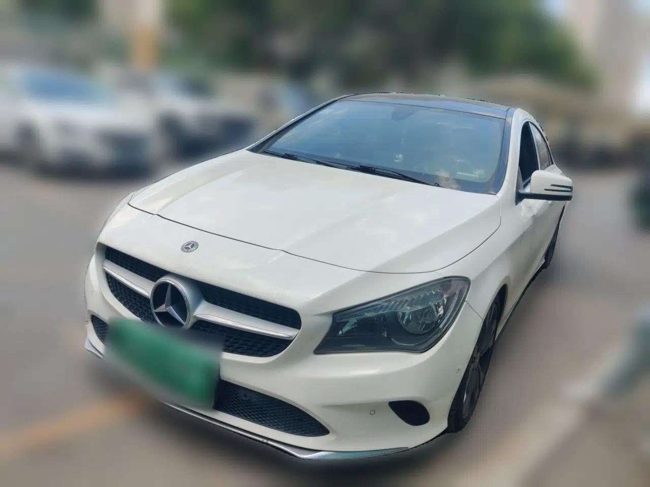 Mercedes-Benz CLA 2018 CLA 200 Sport Edition — миниатюра 1
