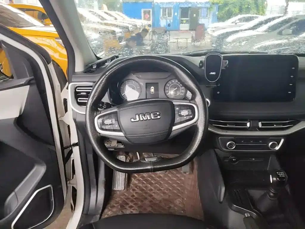 Yuhu 7 2022 2.0T Manual Diesel 2WD Comfort Edition (Standard Wheelbase) — миниатюра 11