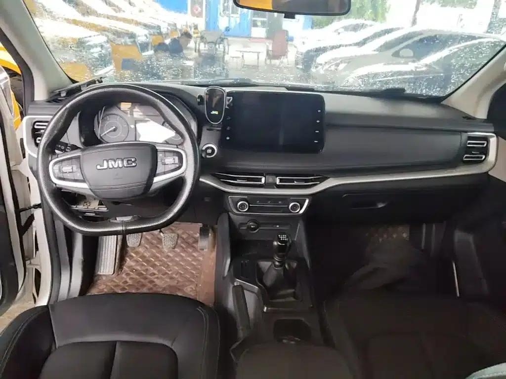 Yuhu 7 2022 2.0T Manual Diesel 2WD Comfort Edition (Standard Wheelbase) — миниатюра 10