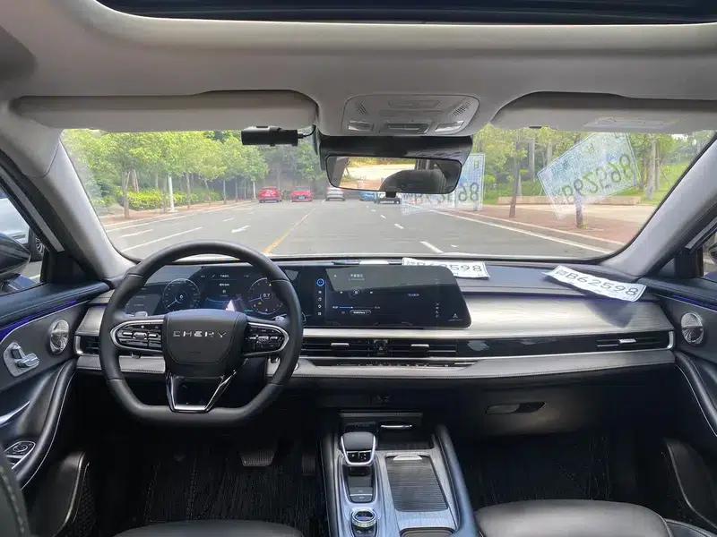 Chery Arrizo 8 2022 1.6TGDI DCT Elegance — миниатюра 11
