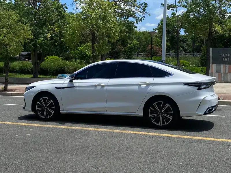 Chery Arrizo 8 2022 1.6TGDI DCT Elegance — миниатюра 3