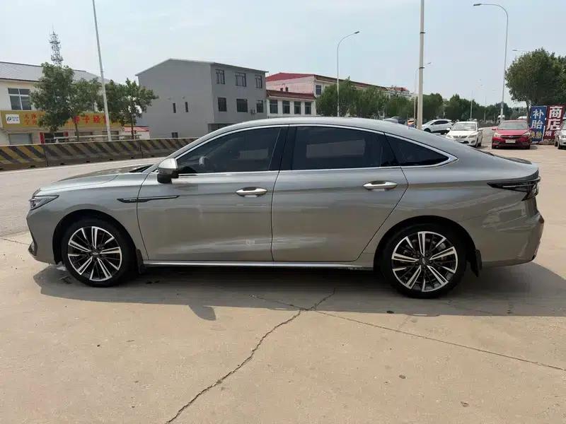 Chery Arrizo 8 2022 1.6TGDI DCT (Standard) — миниатюра 4