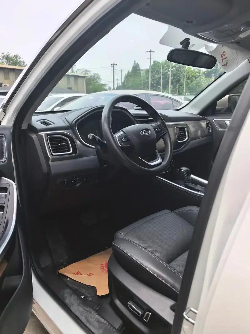 Chery Tiggo 8 2018 1.5TCI Automatic Luxury 7-seater — миниатюра 12