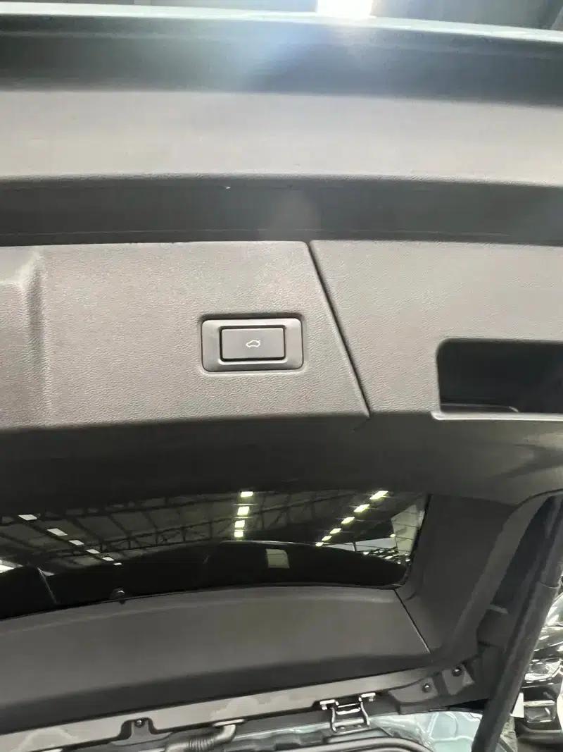 Chery Tiggo 9 2023 2.0T DCT 2WD Premium Edition 5-seater — миниатюра 9