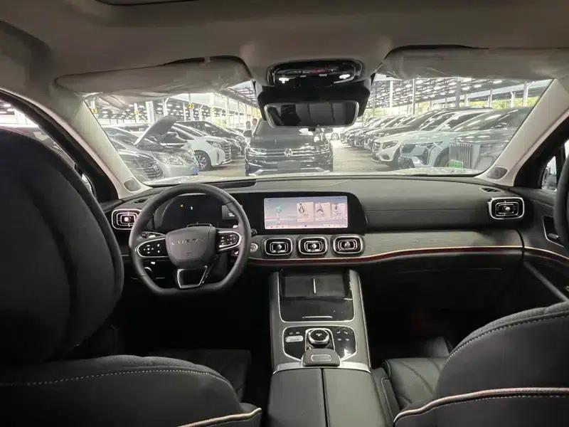 Chery Tiggo 9 2023 2.0T DCT 2WD Premium Edition 5-seater — миниатюра 10