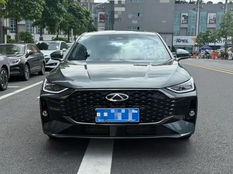 Chery Arrizo 8 PRO 2025 1.6T DCT Luxury+ — миниатюра 2