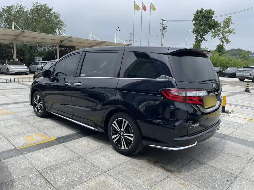 Honda Odyssey 2021 2.0L Rui·Smart Edition — миниатюра 4
