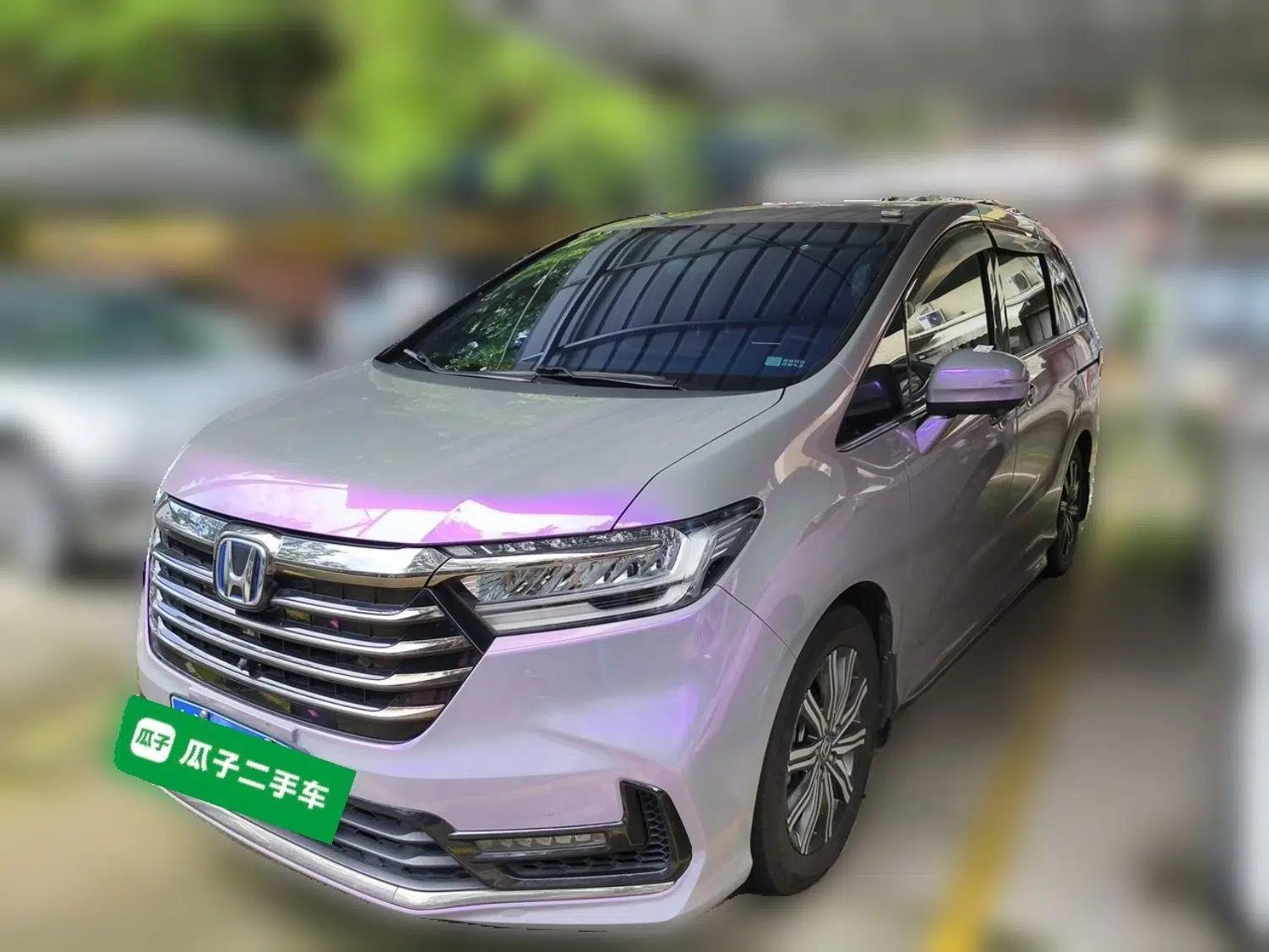 Honda Odyssey 2022 2.0L eHEV Sharp Smart Edition — миниатюра 1