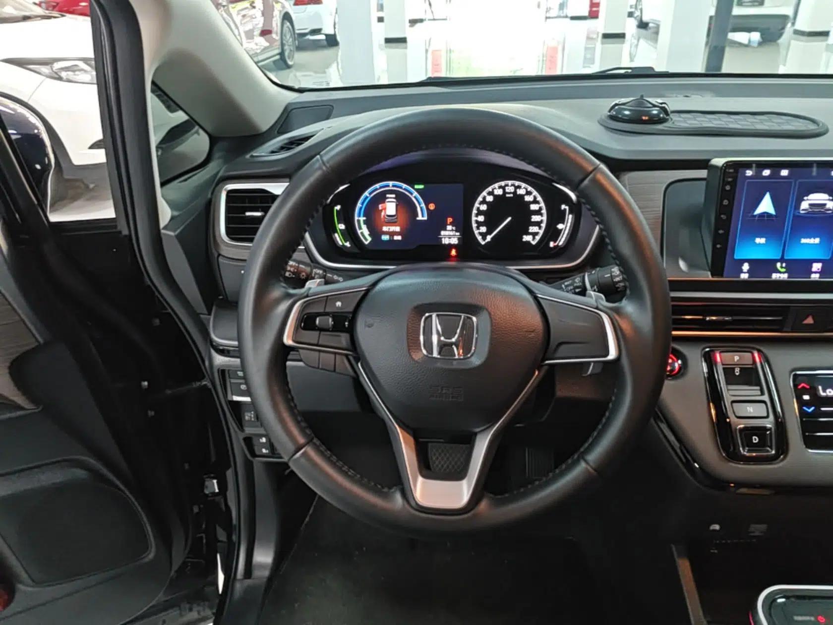 Honda Odyssey 2024 2.0L eHEV Sharp & Enjoy Edition — миниатюра 13