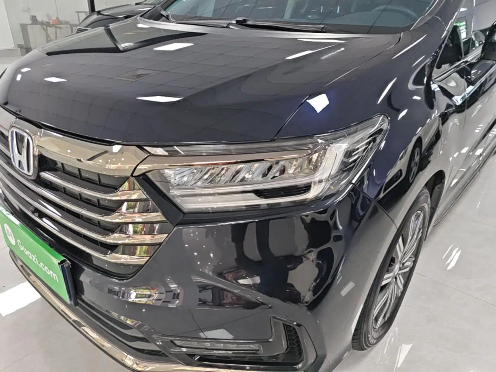 Honda Odyssey 2024 2.0L eHEV Sharp & Enjoy Edition — миниатюра 8