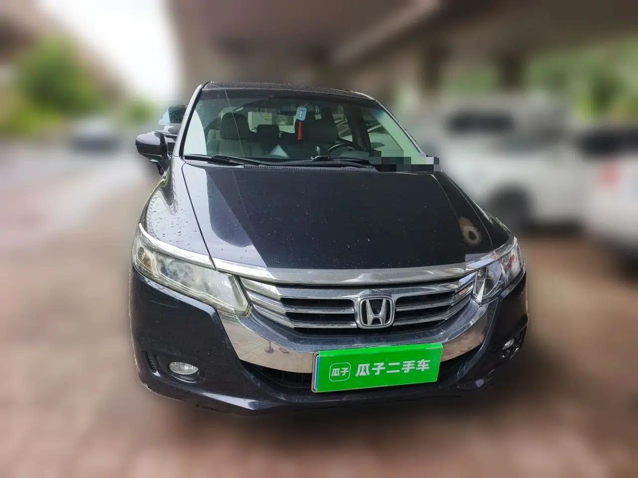 Honda Odyssey 2013 2.4L Comfort Edition — миниатюра 2