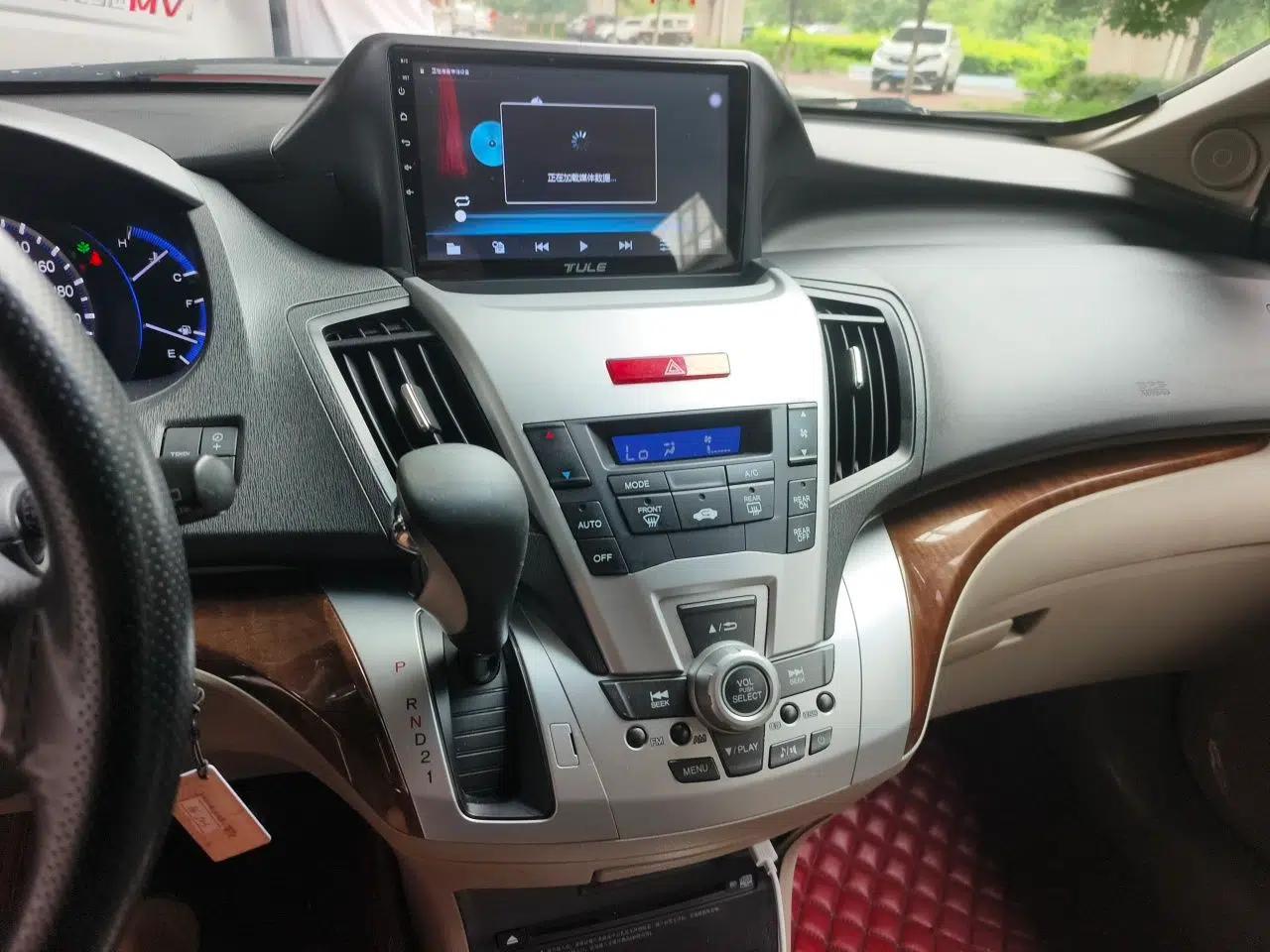 Honda Odyssey 2013 2.4L Comfort Edition — миниатюра 13