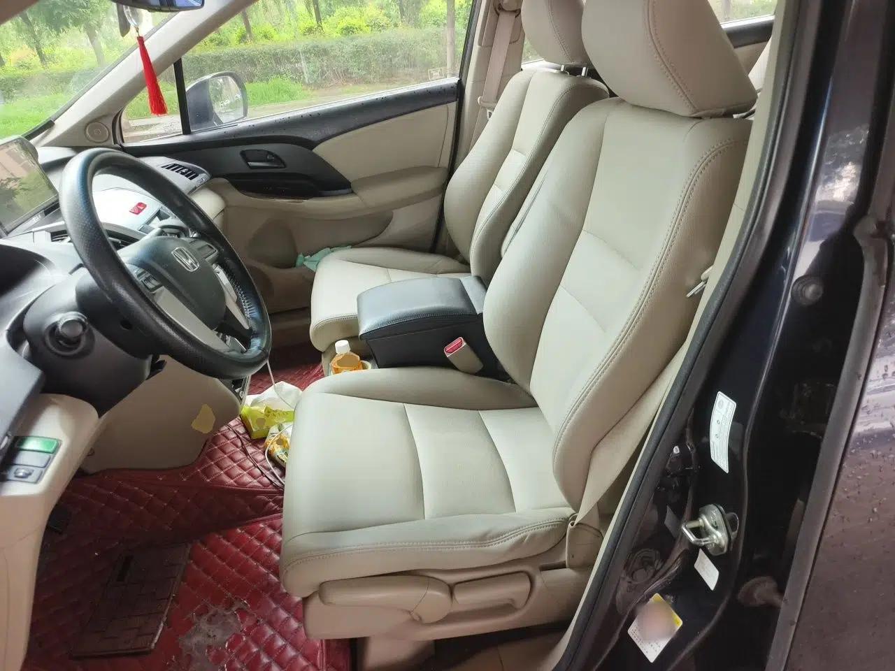 Honda Odyssey 2013 2.4L Comfort Edition — миниатюра 15