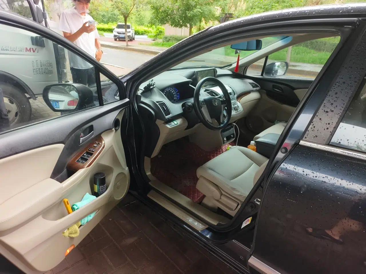 Honda Odyssey 2013 2.4L Comfort Edition — миниатюра 16