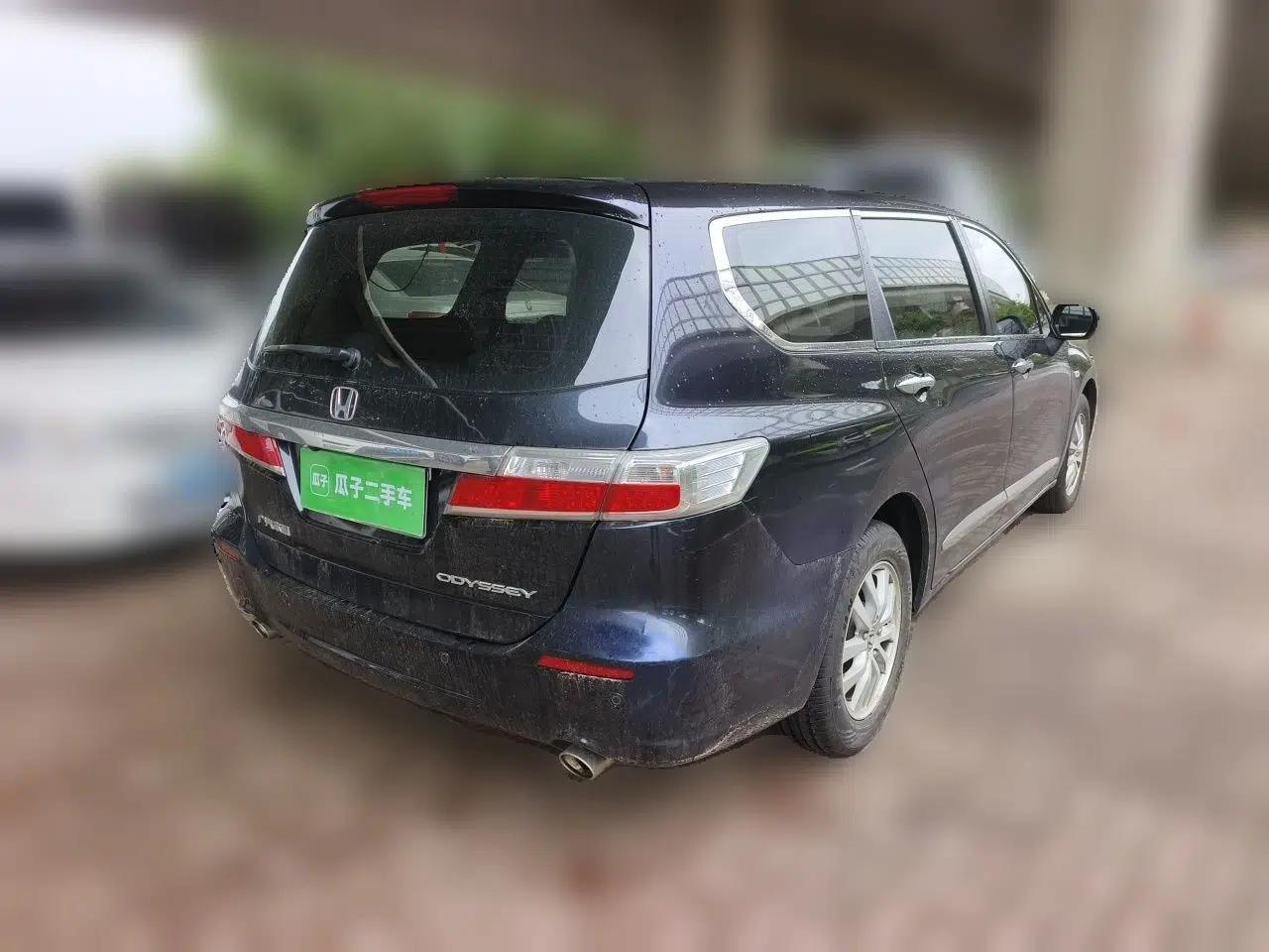 Honda Odyssey 2013 2.4L Comfort Edition — миниатюра 6