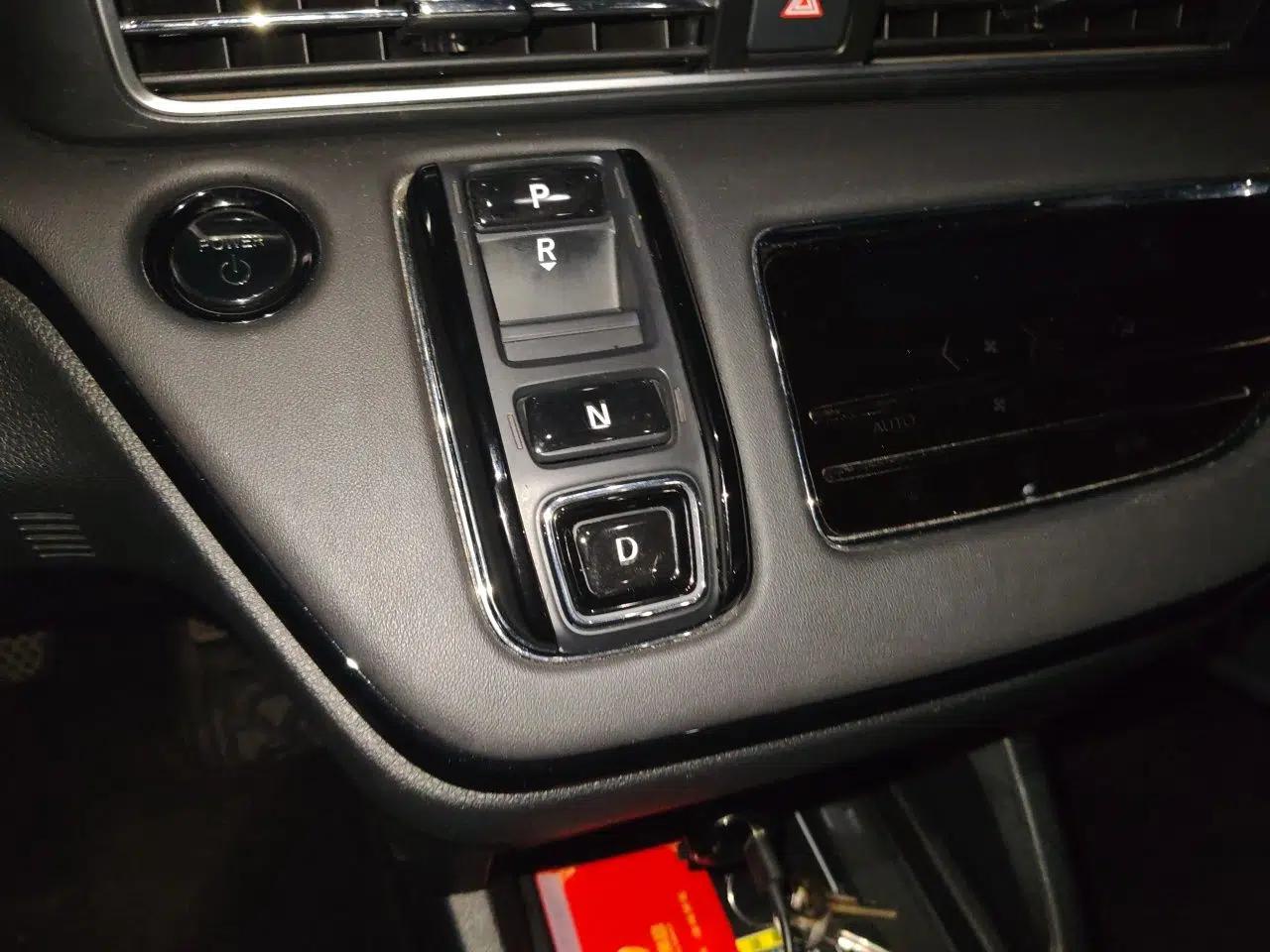 Honda Odyssey 2024 2.0L eHEV Sharp·Luxury Edition — миниатюра 14