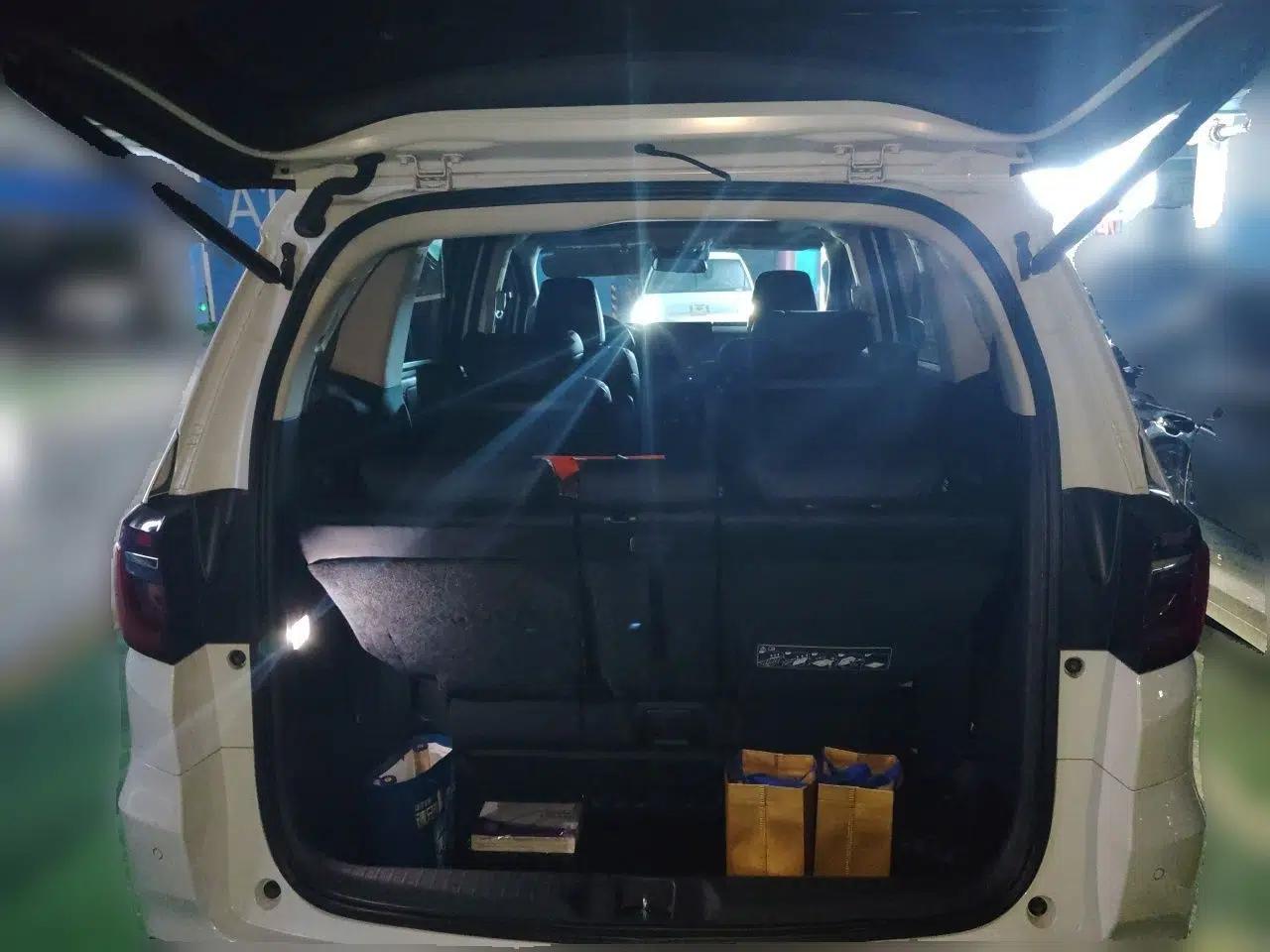 Honda Odyssey 2024 2.0L eHEV Sharp·Luxury Edition — миниатюра 19