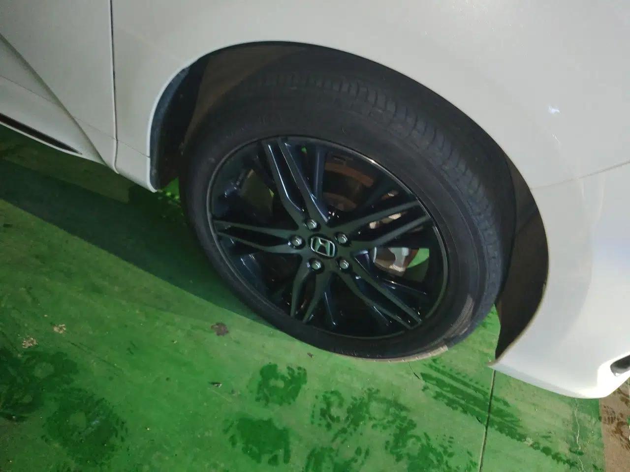 Honda Odyssey 2024 2.0L eHEV Sharp·Luxury Edition — миниатюра 8