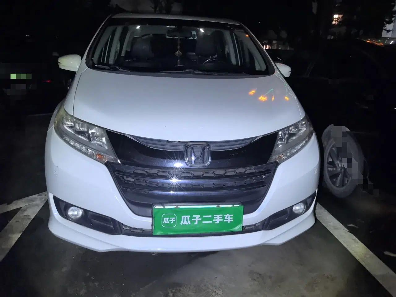Honda Odyssey 2017 2.4L Smart Edition — миниатюра 2