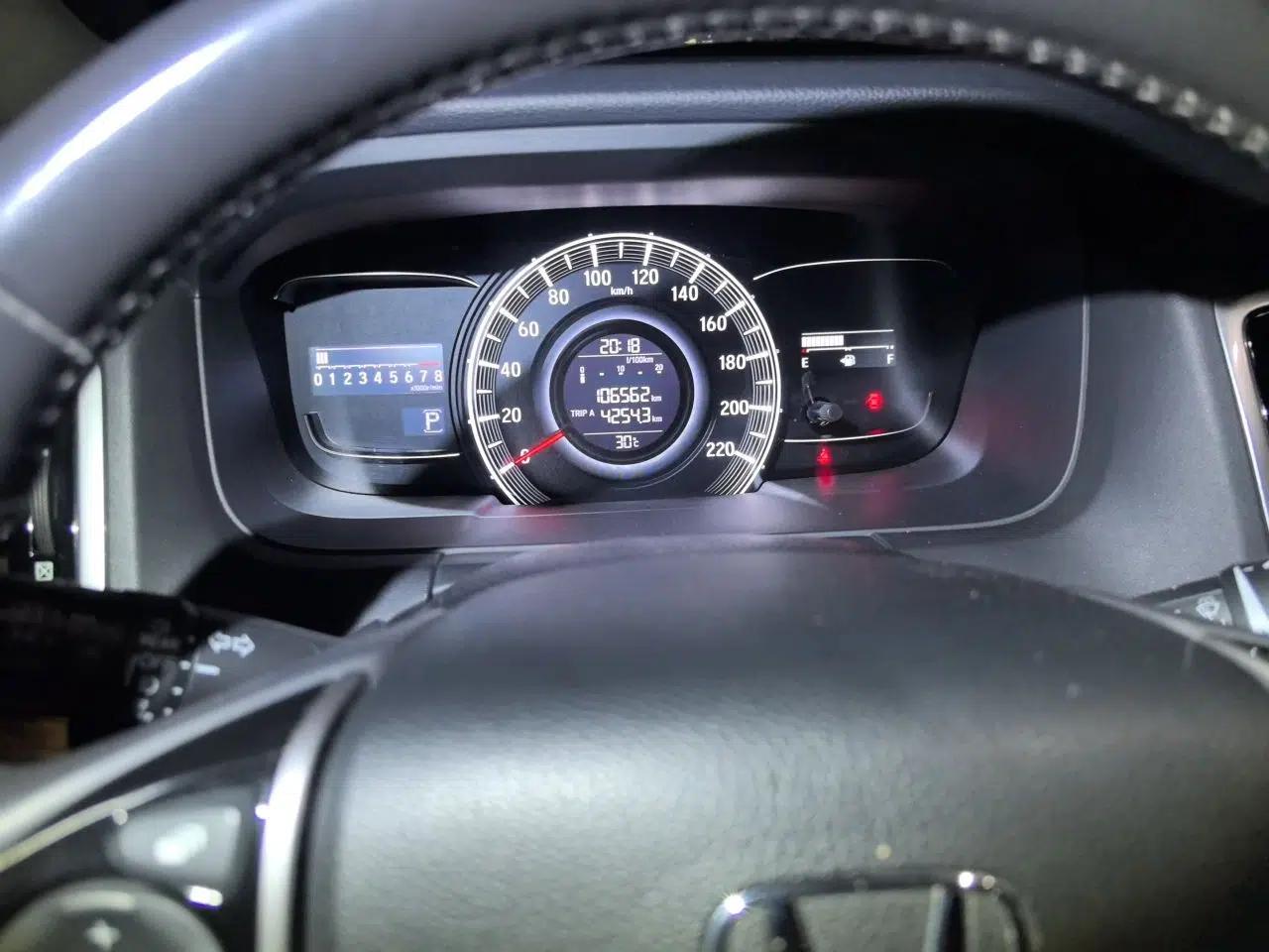 Honda Odyssey 2017 2.4L Smart Edition — миниатюра 11