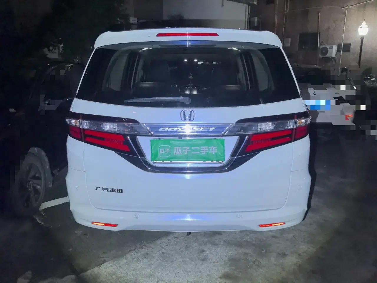 Honda Odyssey 2017 2.4L Smart Edition — миниатюра 5