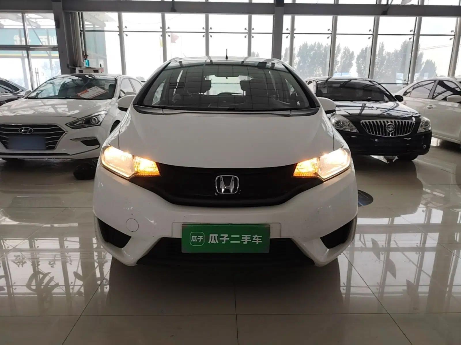 Honda Fit 2014 1.5L LX CVT Comfort Model — миниатюра 2