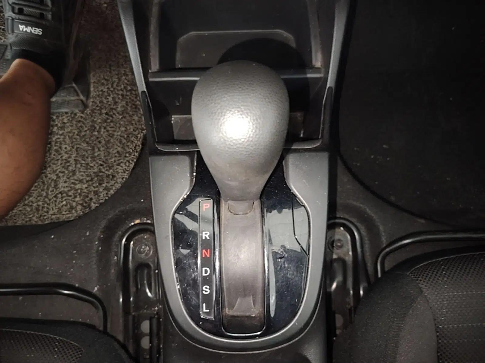 Honda Fit 2014 1.5L LX CVT Comfort Model — миниатюра 16