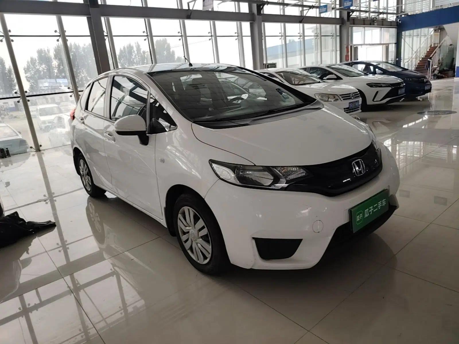 Honda Fit 2014 1.5L LX CVT Comfort Model — миниатюра 3